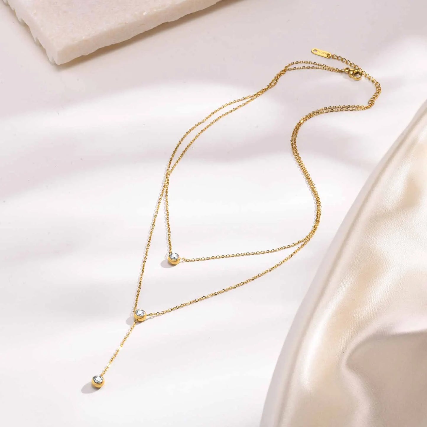 capucine layered necklace